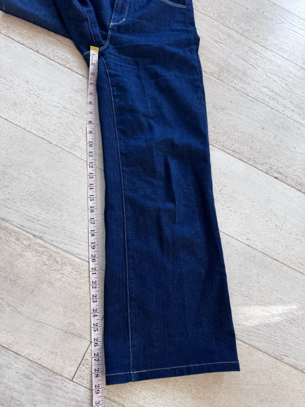 L’Agence Clayton Wide Leg Jeans. Size 28 - Picture 7 of 9